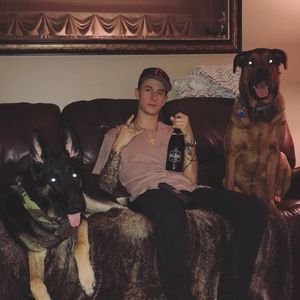 Meet your Posher, Garrett